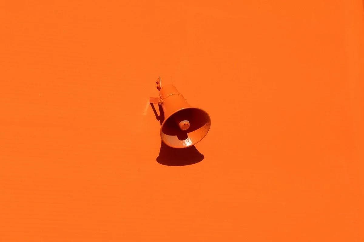The Problem with “Everyone’s Doing It” Marketing